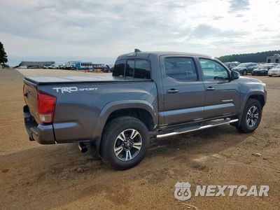 Trzecie zdjęcie samochodu z tyłu: 2016 TOYOTA TACOMA DOUBLE CAB VIN:5TFAZ5CN3GX013308 - miniatura