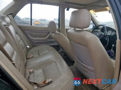 Zdjęcie 10 z 12 samochodu: 1991 HONDA ACCORD EX VIN:1HGCB766XMA133328 - miniatura