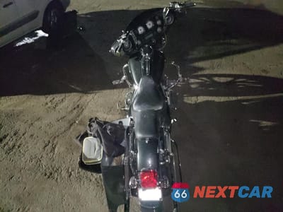 Zdjęcie 6 z 8 samochodu: 2008 HARLEY-DAVIDSON FLHX VIN:1HD1KB4108Y604785 - miniatura
