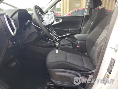 Zdjęcie 7 z 13 samochodu: 2024 KIA SOUL LX VIN:KNDJ23AU4R7902267 - miniatura
