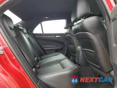 Zdjęcie 10 z 12 samochodu: 2017 CHRYSLER 300 S VIN:2C3CCAGG5HH584579 - miniatura