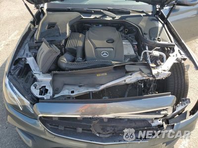 Zdjęcie 11 z 15 samochodu: 2017 MERCEDES-BENZ E 300 VIN:WDDZF4JB4HA072974 - miniatura