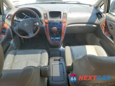 Zdjęcie 8 z 13 samochodu: 2001 LEXUS RX 300 VIN:JTJHF10U610210661 - miniatura