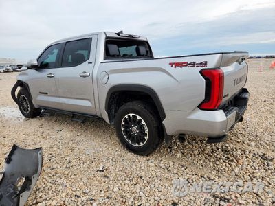 Drugie zdjęcie samochodu z przodu: 2024 TOYOTA TUNDRA CREWMAX SR VIN:5TFLA5DB5RX207376 - miniatura