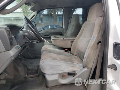 Zdjęcie 7 z 12 samochodu: 2004 FORD F350 SRW SUPER DUTY VIN:1FDSX35S94EA71332 - miniatura