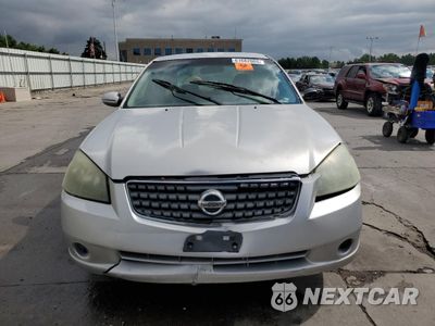Piąte zdjęcie samochodu w środku: 2005 NISSAN ALTIMA S VIN:1N4AL11D05C307649 - miniatura