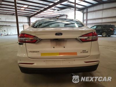 Zdjęcie 6 z 12 samochodu: 2019 FORD FUSION SE VIN:3FA6P0LU8KR124904 - miniatura