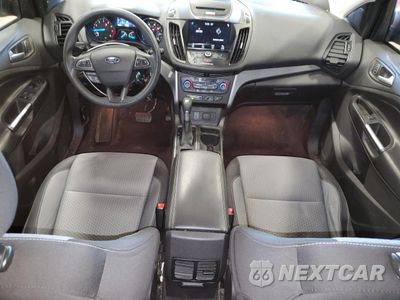 Zdjęcie 8 z 16 samochodu: 2017 FORD ESCAPE SE VIN:1FMCU9GD7HUA37707 - miniatura