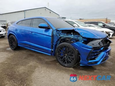 Czwarte zdjęcie samochodu z boku: 2022 LAMBORGHINI URUS VIN:ZPBCA1ZL6NLA17591 - miniatura