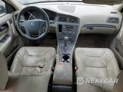 Zdjęcie 8 z 12 samochodu: 2002 VOLVO V70 VIN:YV1SW61R221262603 - miniatura