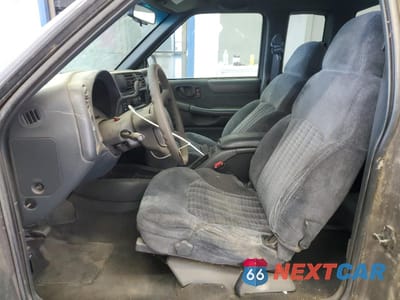 Zdjęcie 7 z 12 samochodu: 2000 CHEVROLET S TRUCK S10 VIN:1GCCS1945YK123621 - miniatura