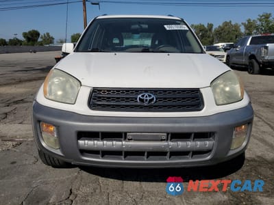 Piąte zdjęcie samochodu w środku: 2001 TOYOTA RAV4 VIN:JTEHH20V810024854 - miniatura