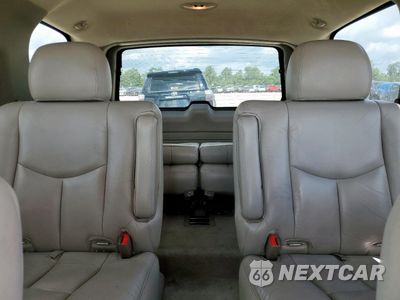 Zdjęcie 10 z 13 samochodu: 2004 CHEVROLET TAHOE C1500 VIN:1GNEC13ZX4R204715 - miniatura