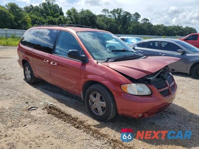 Czwarte zdjęcie samochodu z boku: 2006 DODGE GRAND CARAVAN SXT VIN:2D4GP44L96R620966 - miniatura