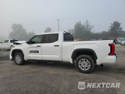 Drugie zdjęcie samochodu z przodu: 2024 TOYOTA TUNDRA CREWMAX SR5 VIN:5TFLA5EC2RX021169 - miniatura