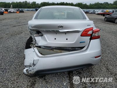 Zdjęcie 6 z 14 samochodu: 2014 NISSAN SENTRA S VIN:3N1AB7AP3EL673087 - miniatura
