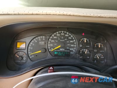 Zdjęcie 9 z 15 samochodu: 2001 CHEVROLET SUBURBAN K2500 VIN:3GNGK26G91G1Y4912 - miniatura