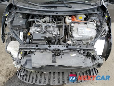 Zdjęcie 11 z 16 samochodu: 2018 TOYOTA PRIUS C VIN:JTDKDTB39J1606558 - miniatura