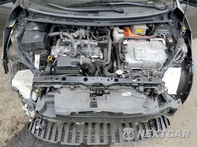 Zdjęcie 11 z 16 samochodu: 2018 TOYOTA PRIUS C VIN:JTDKDTB39J1606558 - miniatura