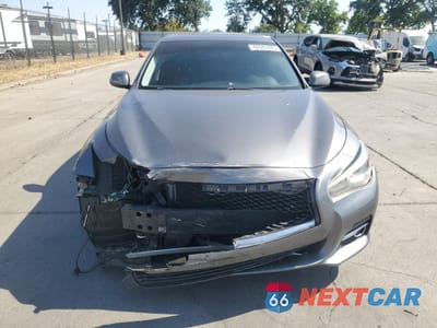 Piąte zdjęcie samochodu w środku: 2014 INFINITI Q50 BASE VIN:JN1BV7AP2EM677469 - miniatura