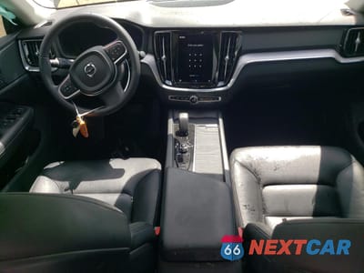 Zdjęcie 8 z 15 samochodu: 2024 VOLVO S60 CORE VIN:7JRL12TK5RG318690 - miniatura