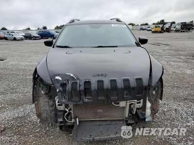 Piąte zdjęcie samochodu w środku: 2018 JEEP CHEROKEE LATITUDE VIN:1C4PJMCB6JD619146 - miniatura