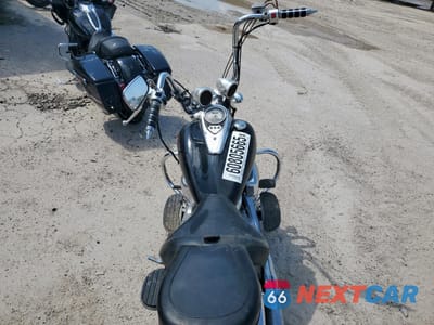 Zdjęcie 6 z 8 samochodu: 2009 KAWASAKI VN900 B VIN:JKAVN2B139A045010 - miniatura