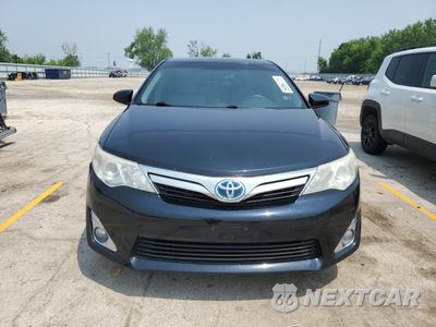 Piąte zdjęcie samochodu w środku: 2013 TOYOTA CAMRY HYBRID VIN:4T1BD1FK9DU094627 - miniatura