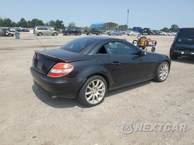 Trzecie zdjęcie samochodu z tyłu: 2005 MERCEDES-BENZ SLK 350 VIN:WDBWK56F15F049398 - miniatura