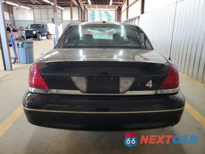 Zdjęcie 6 z 14 samochodu: 2005 FORD CROWN VICTORIA POLICE INTERCEPTOR VIN:2FAHP71W35X148300 - miniatura