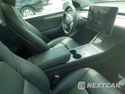Zdjęcie 8 z 12 samochodu: 2023 TESLA MODEL Y VIN:7SAYGDEE1PF602351 - miniatura