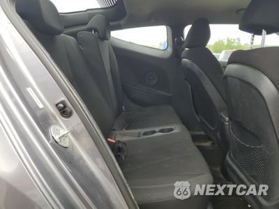 Zdjęcie 10 z 14 samochodu: 2014 HYUNDAI VELOSTER VIN:KMHTC6ADXEU196386 - miniatura