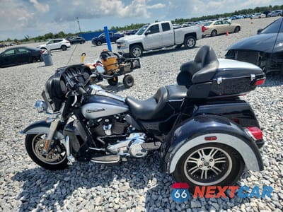 Trzecie zdjęcie samochodu z tyłu: 2020 HARLEY-DAVIDSON FLHTCUTG VIN:1HD1MAF13LB852882 - miniatura
