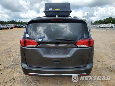 Zdjęcie 6 z 16 samochodu: 2018 CHRYSLER PACIFICA TOURING L VIN:2C4RC1BG8JR188868 - miniatura