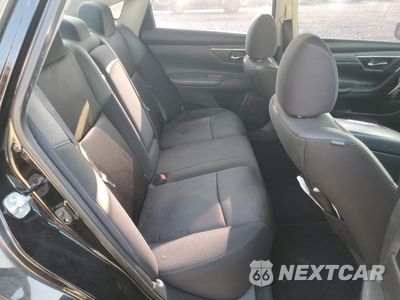 Zdjęcie 10 z 13 samochodu: 2017 NISSAN ALTIMA 2.5 VIN:1N4AL3AP7HC208689 - miniatura