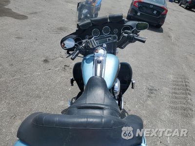 Zdjęcie 6 z 9 samochodu: 2008 HARLEY-DAVIDSON FLHTCUI VIN:1HD1FC4138Y683198 - miniatura