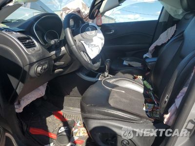Zdjęcie 7 z 14 samochodu: 2018 JEEP COMPASS LATITUDE VIN:3C4NJCBB9JT165472 - miniatura