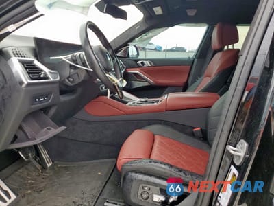 Zdjęcie 7 z 13 samochodu: 2024 BMW X6 M60I VIN:5UX43EX01R9V21554 - miniatura