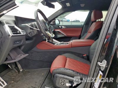 Zdjęcie 7 z 13 samochodu: 2024 BMW X6 M60I VIN:5UX43EX01R9V21554 - miniatura