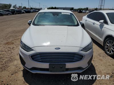 Piąte zdjęcie samochodu w środku: 2020 FORD FUSION SE VIN:3FA6P0LU5LR119080 - miniatura