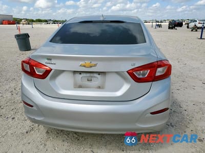 Zdjęcie 6 z 13 samochodu: 2017 CHEVROLET CRUZE LT VIN:1G1BE5SM1H7110476 - miniatura