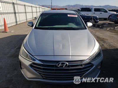 Piąte zdjęcie samochodu w środku: 2020 HYUNDAI ELANTRA SEL VIN:5NPD84LF7LH521788 - miniatura
