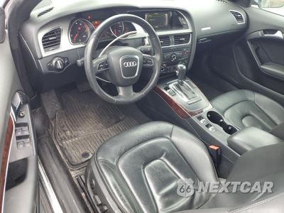 Zdjęcie 8 z 12 samochodu: 2010 AUDI A5 PREMIUM PLUS VIN:WAULFAFH5AN009003 - miniatura