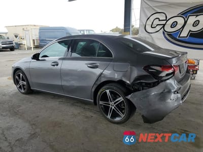 Drugie zdjęcie samochodu z przodu: 2021 MERCEDES-BENZ A 220 VIN:W1K3G4EB7MJ309867 - miniatura