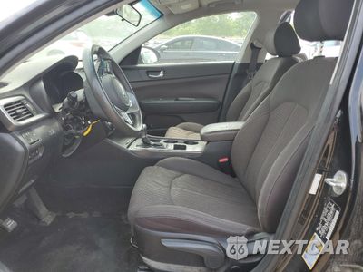 Zdjęcie 7 z 14 samochodu: 2019 KIA OPTIMA LX VIN:5XXGT4L30KG341192 - miniatura