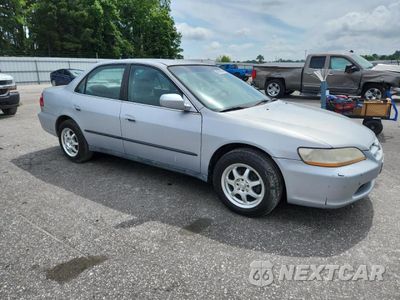 Czwarte zdjęcie samochodu z boku: 2000 HONDA ACCORD LX VIN:1HGCG5542YA119113 - miniatura
