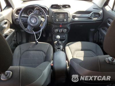 Zdjęcie 8 z 13 samochodu: 2017 JEEP RENEGADE LATITUDE VIN:ZACCJBBH7HPG32508 - miniatura