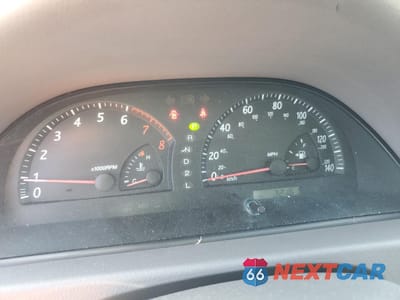 Zdjęcie 9 z 12 samochodu: 2003 TOYOTA CAMRY LE VIN:4T1BE32K23U131014 - miniatura