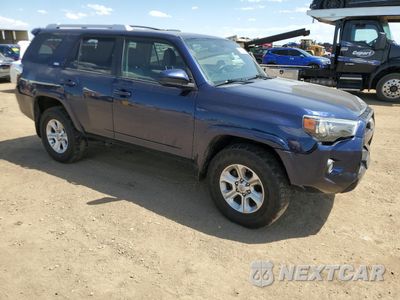 Czwarte zdjęcie samochodu z boku: 2017 TOYOTA 4RUNNER SR5/SR5 PREMIUM VIN:JTEBU5JR1H5430914 - miniatura