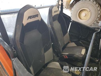 Zdjęcie 6 z 10 samochodu: 2016 POLARIS RZR 4 900 EPS VIN:4XAVCE872GB674698 - miniatura